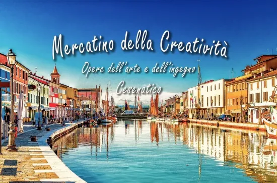 Canale colorato e vivace a Cesenatico, un invito all'arte e alla creatività.